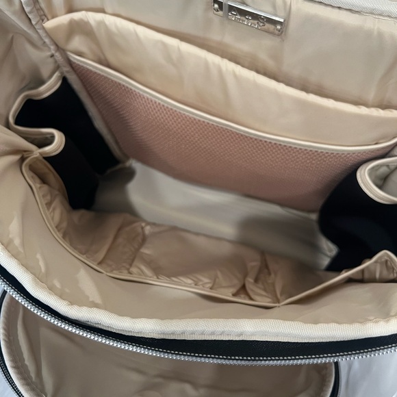 NEW Diaper bag - Picture 7 of 14